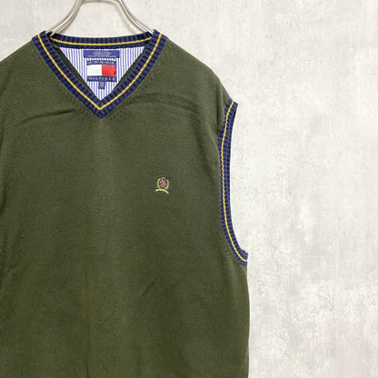 古着 used　90s　TOMMYHILFIGER　トミーヒルフィガー　長袖Vネックベスト　刺繍　緑　ヴィンテージ　XXLサイズ