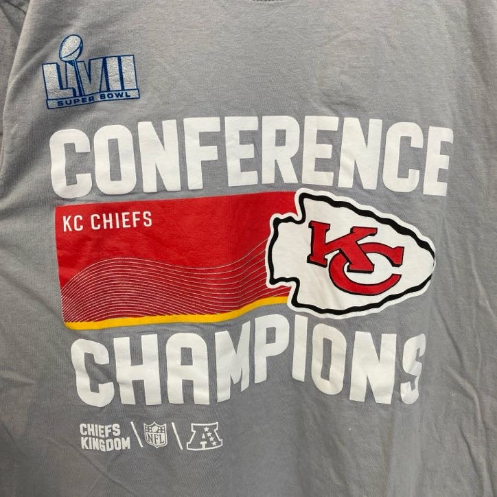 NIKE　ナイキ　半袖プリントTシャツ　NFL　アメフト　チーム　カンザスティー チーフス　　グレー　灰色　Sサイズ　古着