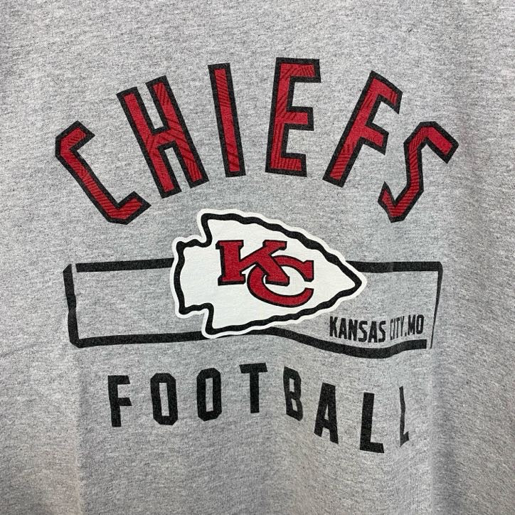 TEAM APPAREL　半袖プリントTシャツ　NFL　アメフト　カンザスティー チーフス　　グレー　灰色　Mサイズ　古着
