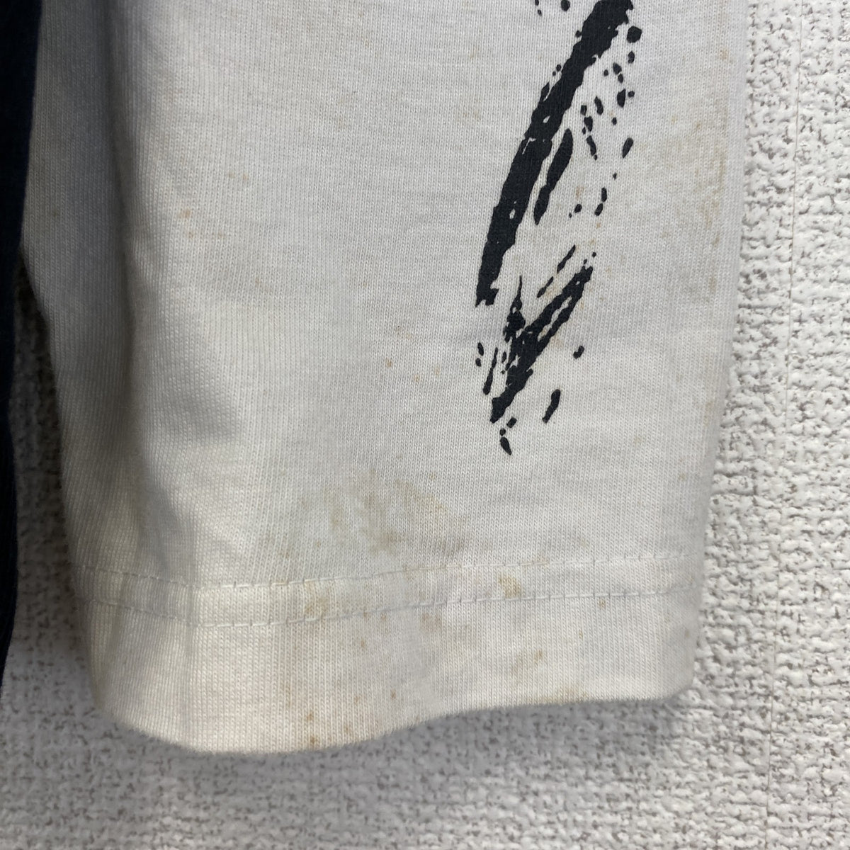 Anil Baner　長袖プリントTシャツ　バイカラー　カジュアルデザイン　クルーネック　白　ホワイト　黒　ブラック　春服　Lサイズ　古着