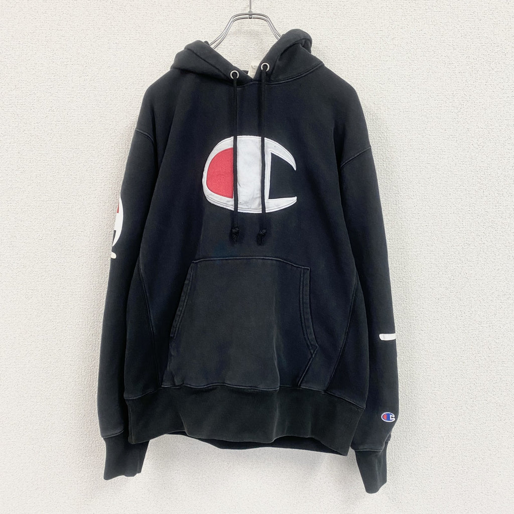 Champion　チャンピオン　リバースウィーブ　スウェットパーカー/フーディー　デカロゴ　現行　黒　ブラック　Lサイズ　古着