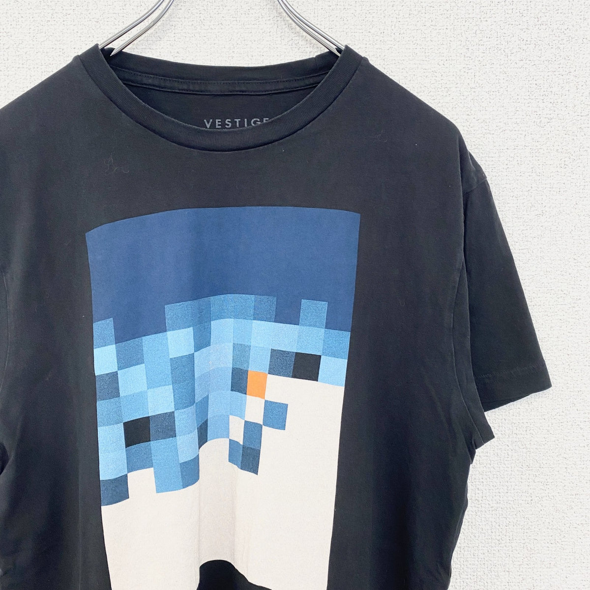 VESTIGE　半袖プリントTシャツ　ブロックデザイン　カジュアル　モザイク　レトロ　クルーネック　黒　ブラック　Mサイズ　古着