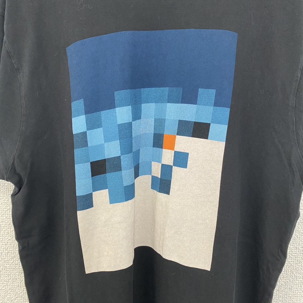 VESTIGE　半袖プリントTシャツ　ブロックデザイン　カジュアル　モザイク　レトロ　クルーネック　黒　ブラック　Mサイズ　古着