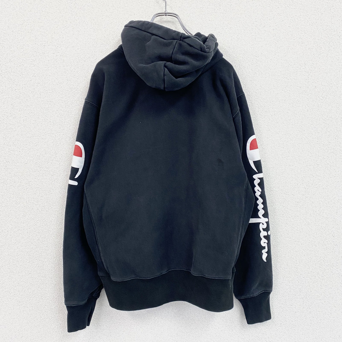 Champion　チャンピオン　リバースウィーブ　スウェットパーカー/フーディー　デカロゴ　現行　黒　ブラック　Lサイズ　古着