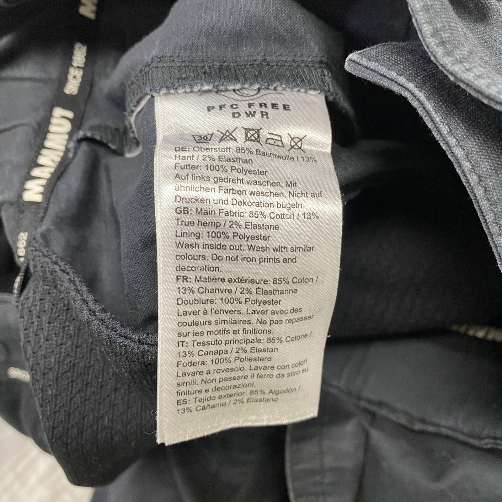 MAMMUT　マムート　クライミングパンツ　フェード　無地　ワンポイント　黒　ブラック　XLサイズ　古着