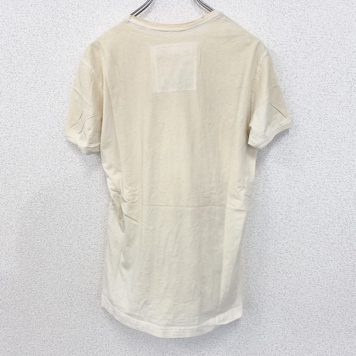 Tazzio　半袖プリントTシャツ　CAR QUEEN KILLERS　レトロ風　クルーネック　ベージュ　Mサイズ　古着