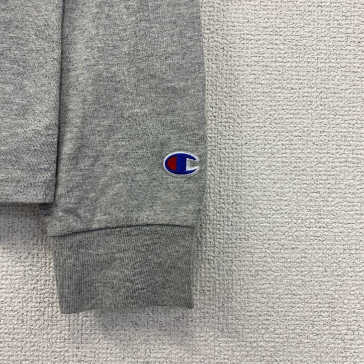 champion チャンピオン　長袖プリントTシャツ　ロンT　BULLDOG　ソフトボール　グレー　灰色　Sサイズ　古着