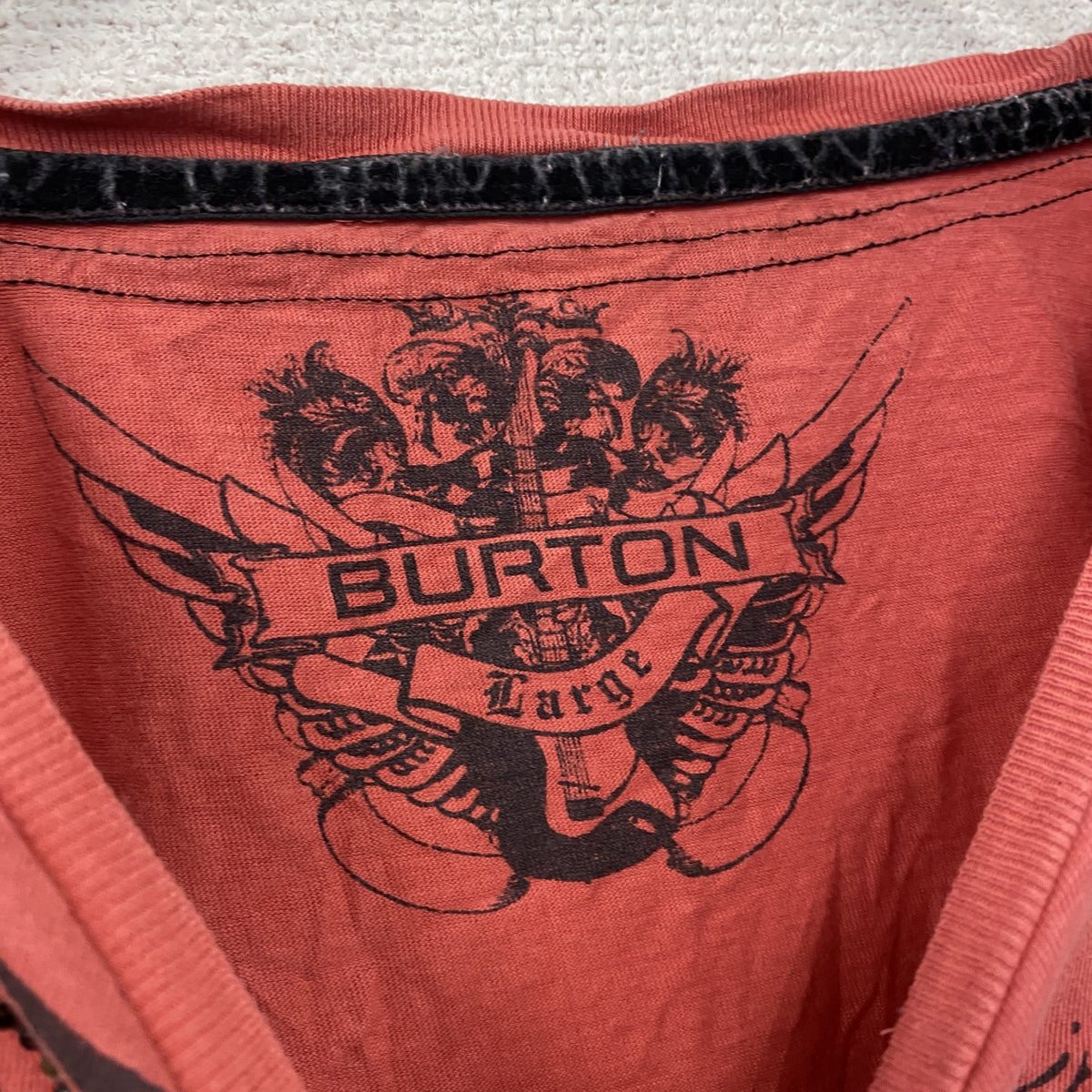 BURTON　半袖プリントTシャツ　ラインストーン　フェード　アーチプリント　スカル　y2k　お兄系　赤　レッド　Lサイズ　古着