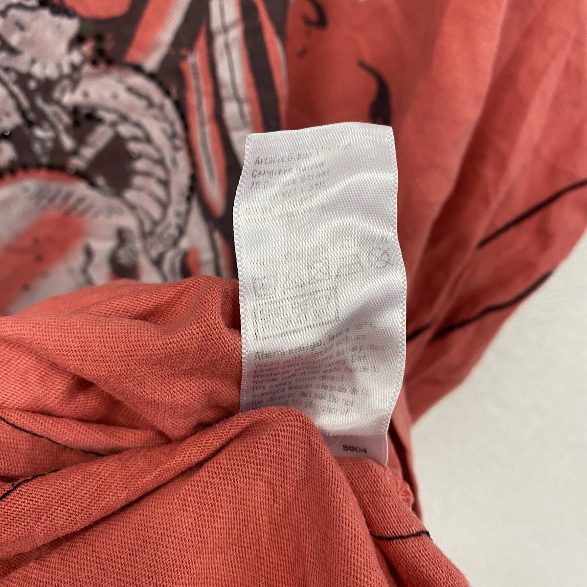 BURTON　半袖プリントTシャツ　ラインストーン　フェード　アーチプリント　スカル　y2k　お兄系　赤　レッド　Lサイズ　古着