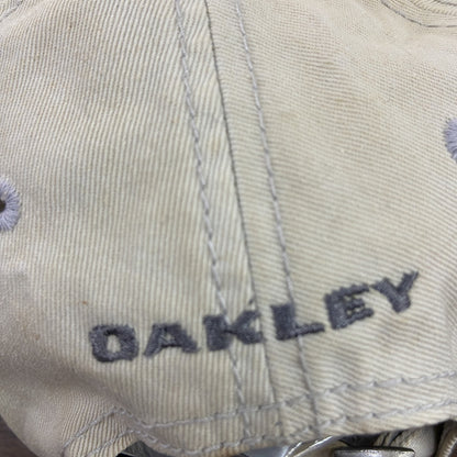 OAKLEY　オークリー　6パネルキャップ　ベースボールキャップ　白　ホワイト