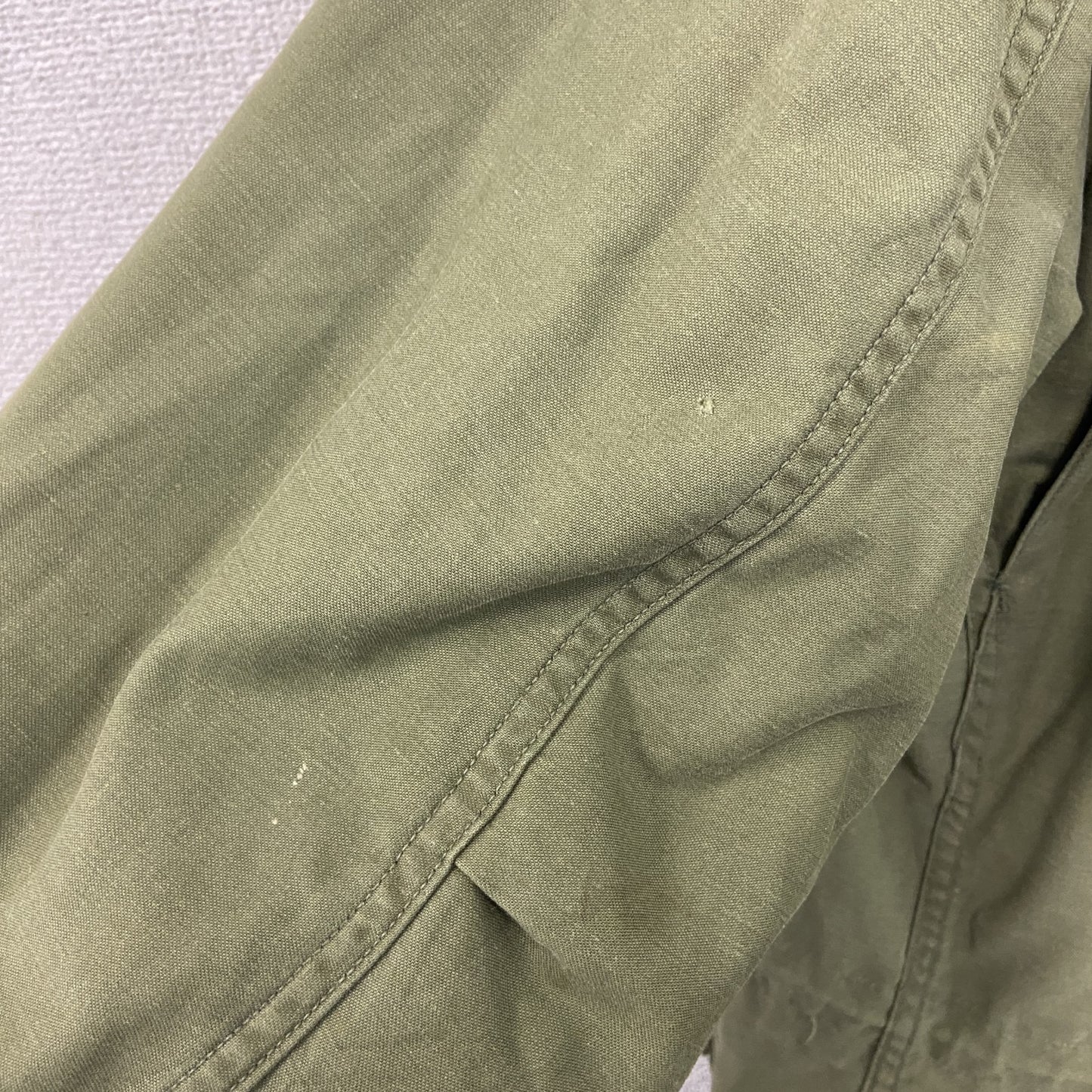 60s　U.S.ARMY　米軍　M-65　フィールドジャケット　ミリタリージャケット　ALPHA社製　カーキ　M-Lサイズ