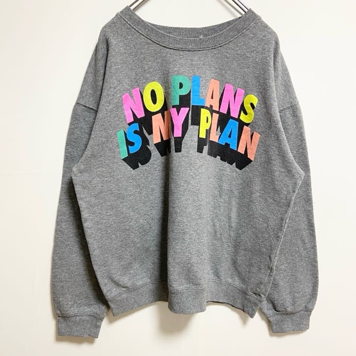 長袖ロゴプリントスウェット　トレーナー　クルーネック　アルファベット　グレー　灰色　レトロデザイン　秋冬服　古着