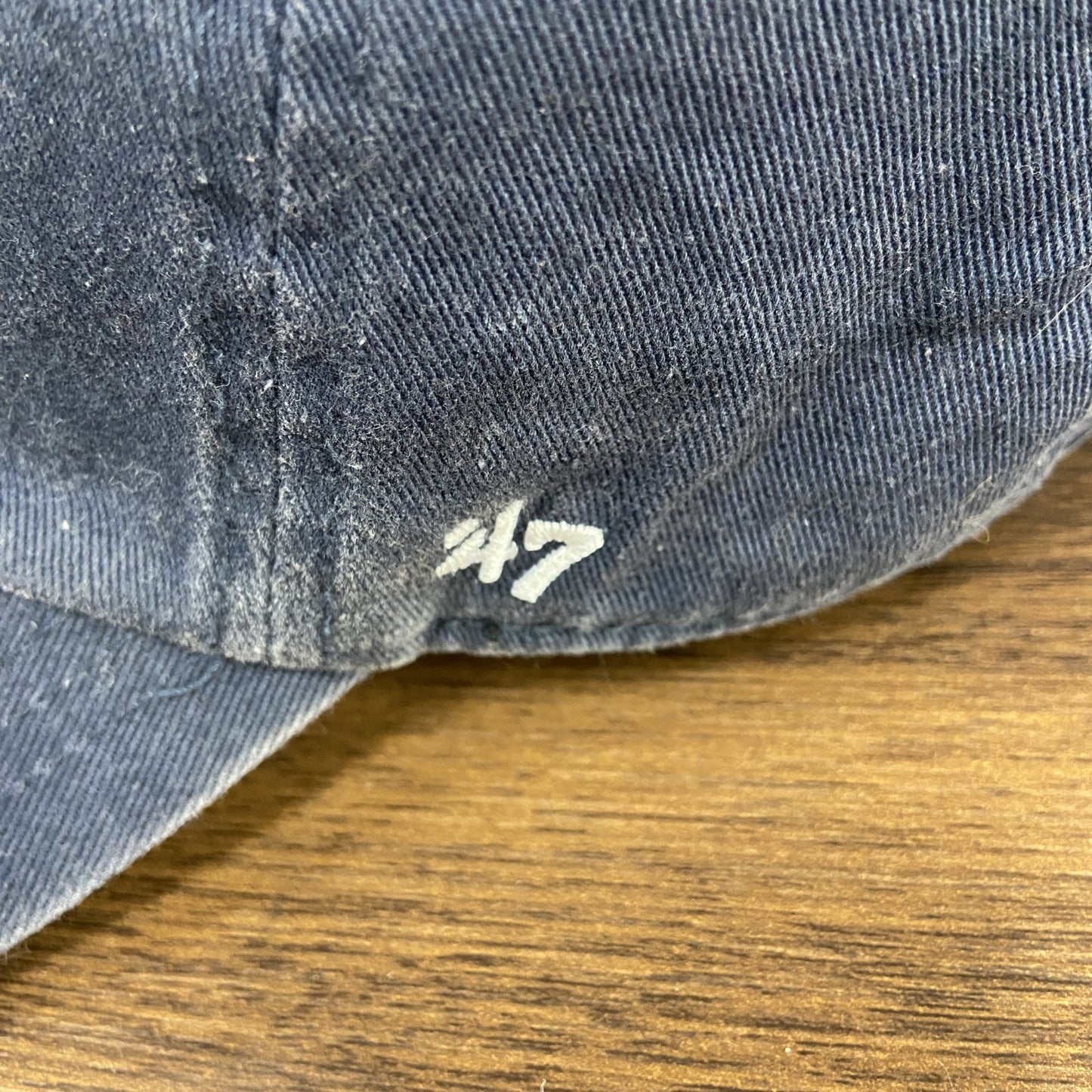 47/CLEAN UP　ボストンレッドソックス　6パネルキャップ　ベースボールキャップ　紺　ネイビー