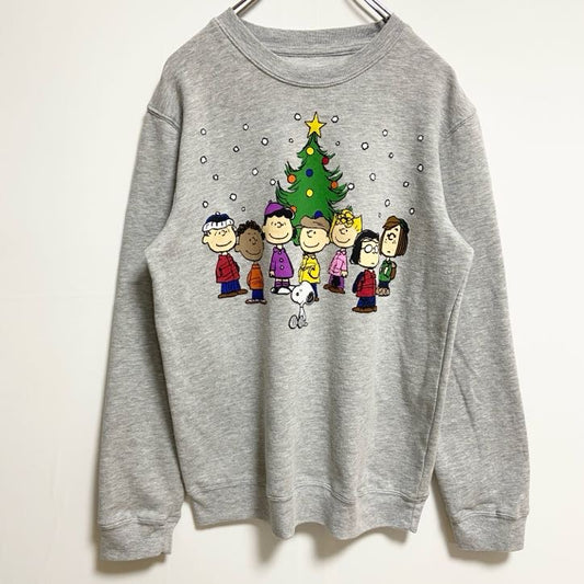 古着 used　PEANUTS　ピーナッツ　長袖公式プリントスウェット　トレーナー　スヌーピー　クリスマス　グレー　Mサイズ