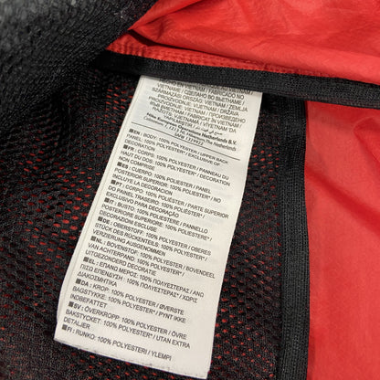 NIKE　ナイキ　ベスト　黒　ブラック　Lサイズ