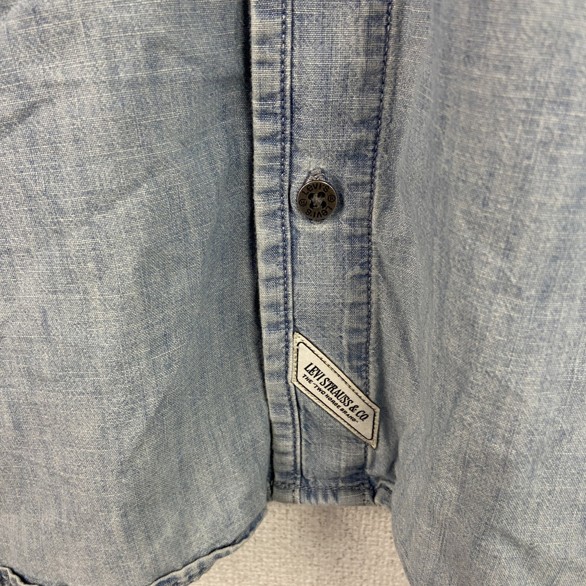 Levi's　リーバイス　長袖デニムシャツ　インディゴブルー　Mサイズ　古着