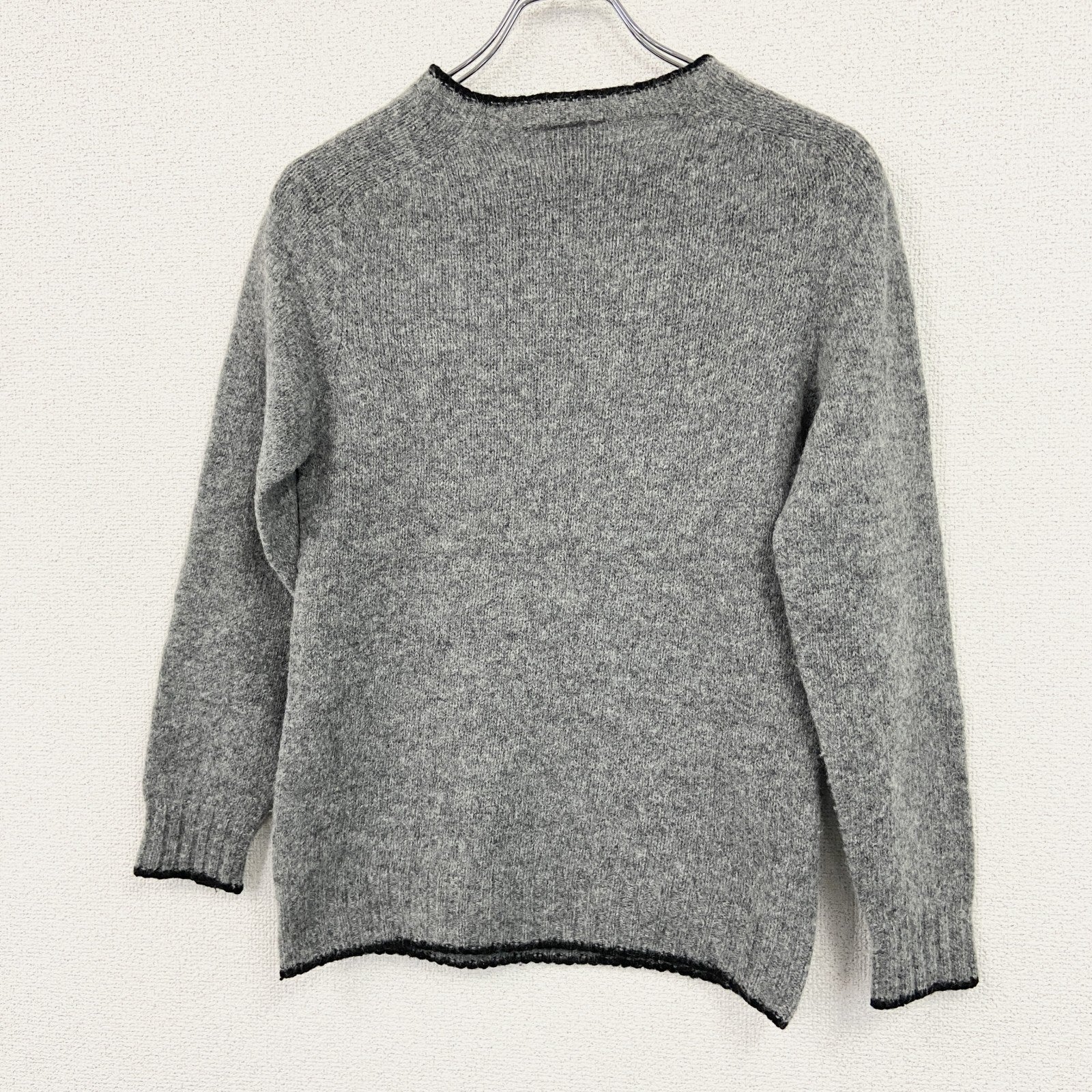 BARACUTA　ウールニットセーター　灰色　グレー　Mサイズ