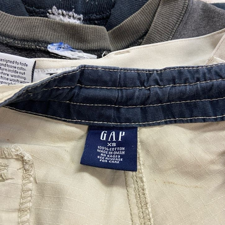 GAP　ギャップ　カーゴパンツ　ジップフライ　ベージュ　XSサイズ