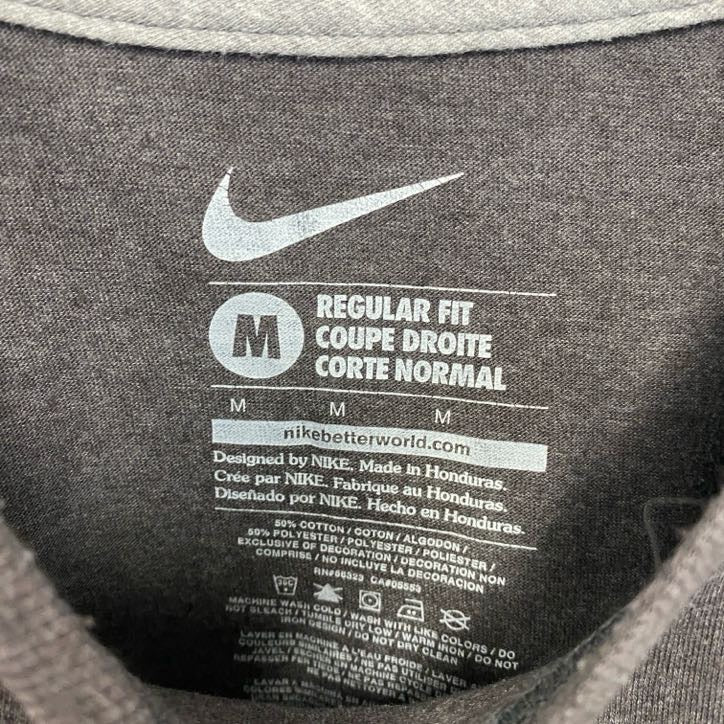 NIKE　ナイキ　半袖プリントTシャツ　HOLDIN IT DOWN　レトロデザイン　チャコールグレー　Mサイズ　古着