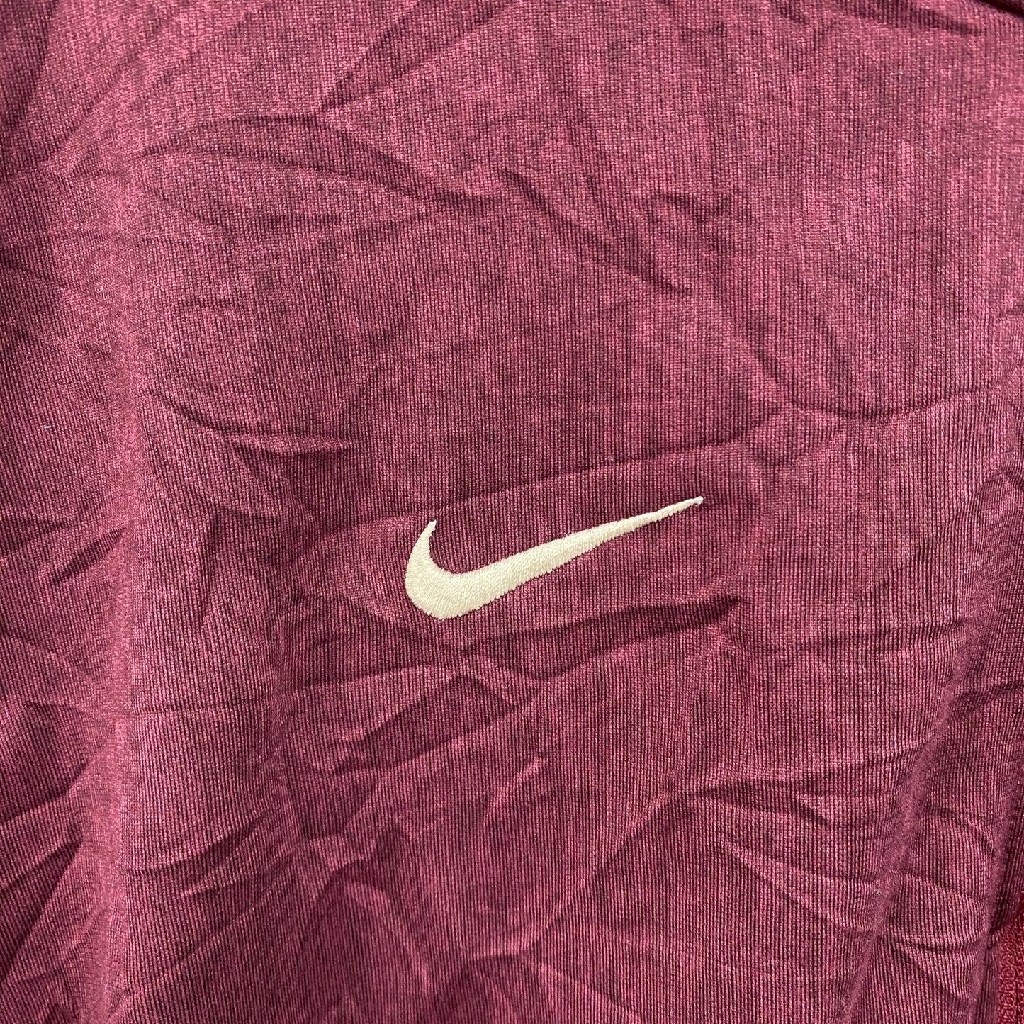 NIKE　ナイキ　ハーフジッププルオーバー　スウッシュ　ボルドー　2XLサイズ