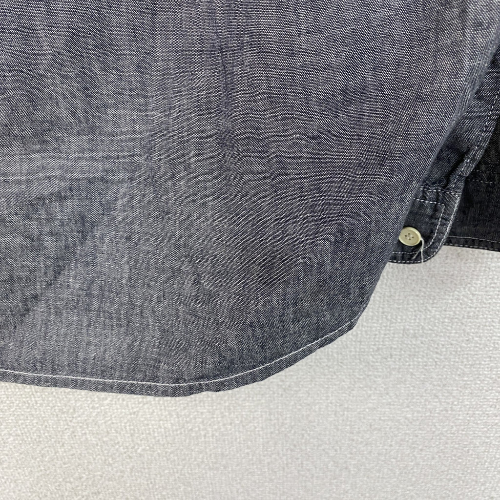 90s　BENETTON　ベネトン　長袖シャンブレーシャツ　ジップポケット　2つポケット　ヴィンテージ　灰色　グレー　Sサイズ　古着