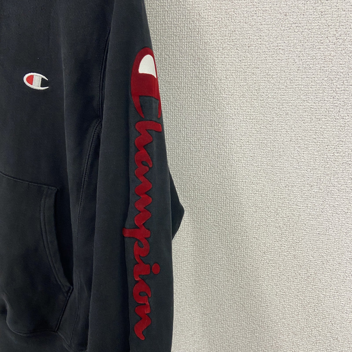 Champion　チャンピオン　リバースウィーブ　スウェットパーカー/フーディー　デカロゴ　刺繍ロゴ　現行　黒　ブラック　Sサイズ　古着