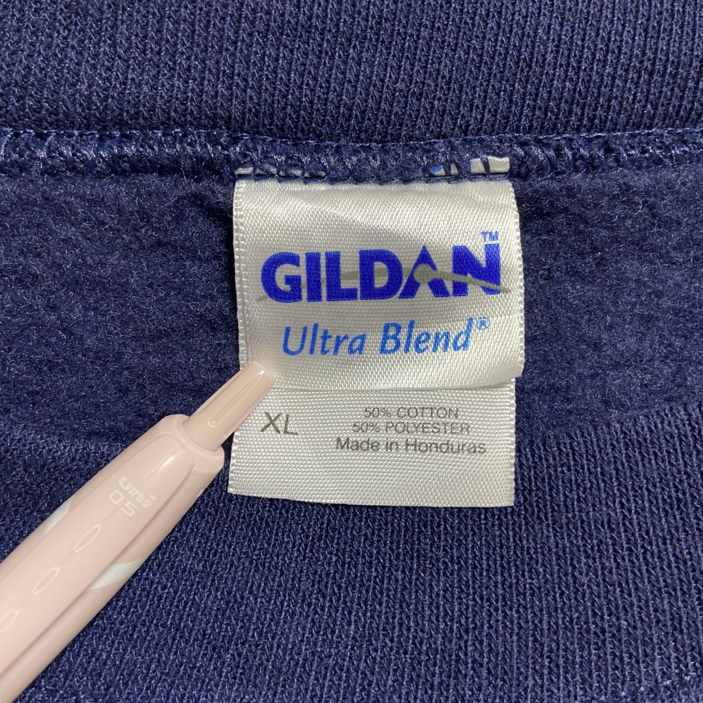 古着 used　GILDAN　ギルダン　長袖クルーネックスウェット　トレーナー　車　ネイビー　秋冬服　ビッグシルエット　XLサイズ