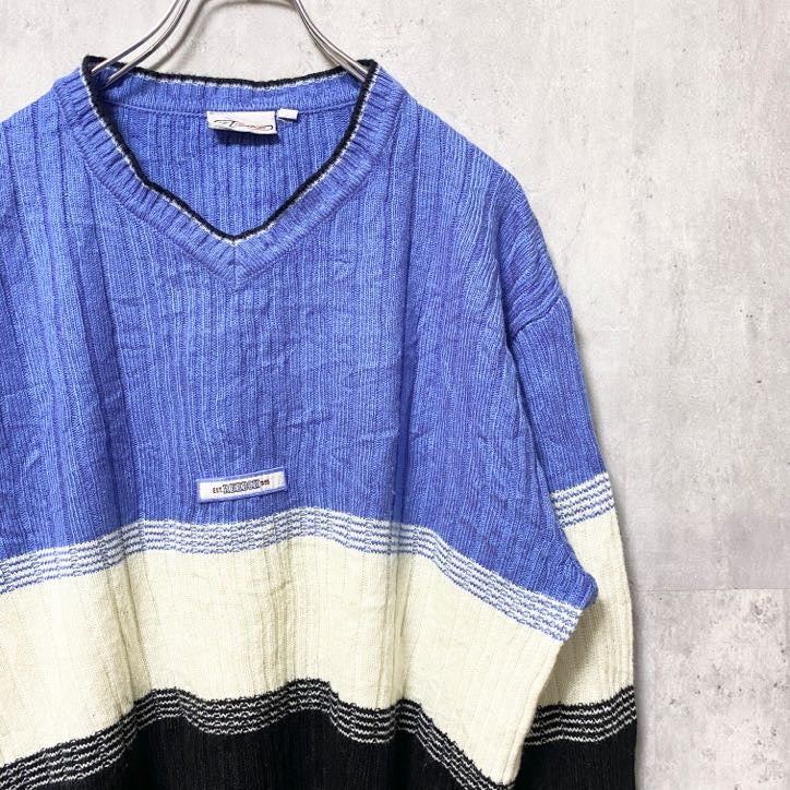 Reebok リーボック　長袖デザインニット　セーター　ボーダー柄　Vネック　レトロ　水色　白　ホワイト　黒　ブラック　Mサイズ　古着