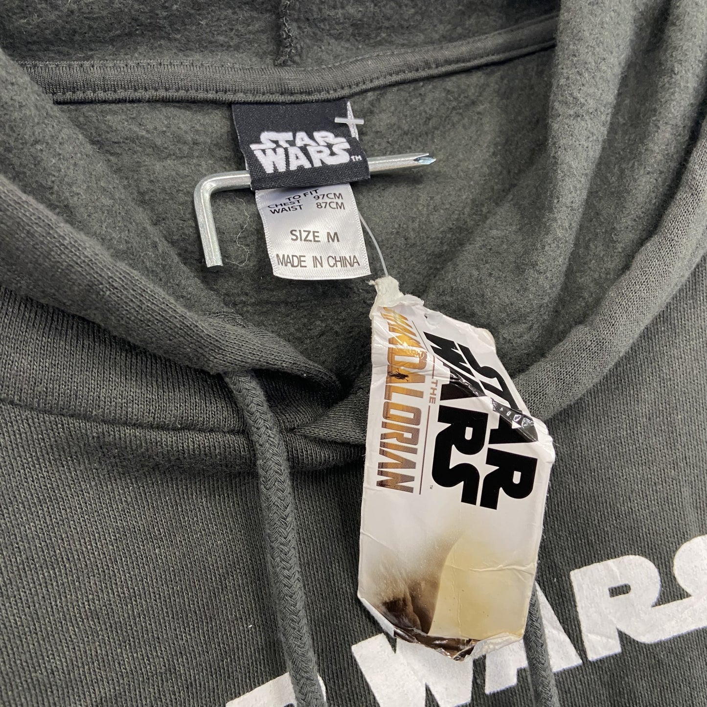 STAR WARS　スターウォーズ　Disney　スウェットパーカー/フーディー　マンダロリアン　黒　ブラック　Mサイズ