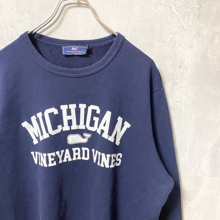 古着 used　vineyard vines　MICHIGAN　長袖プリントクルーネックスウェット　トレーナー　ネイビー　Lサイズ