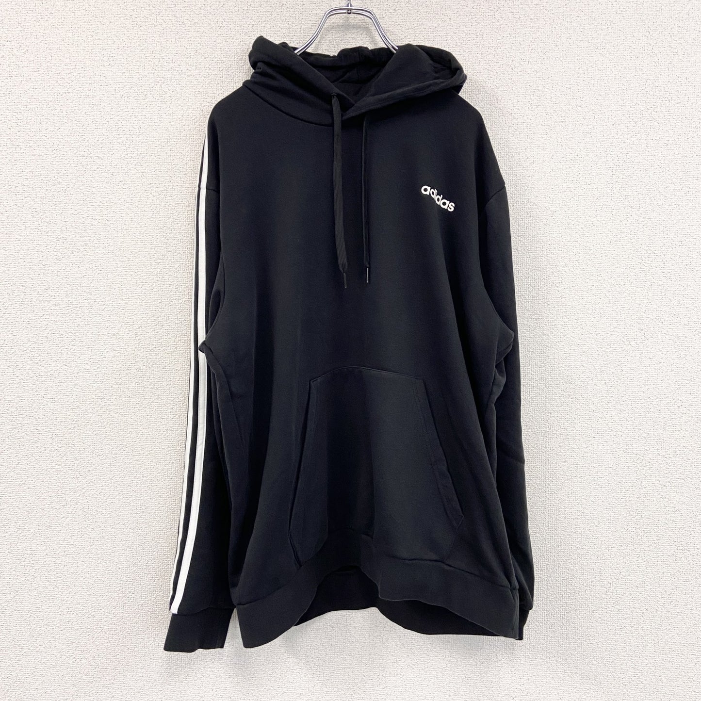 adidas　アディダス　スウェットパーカー/フーディー　黒　ブラック　XLサイズ