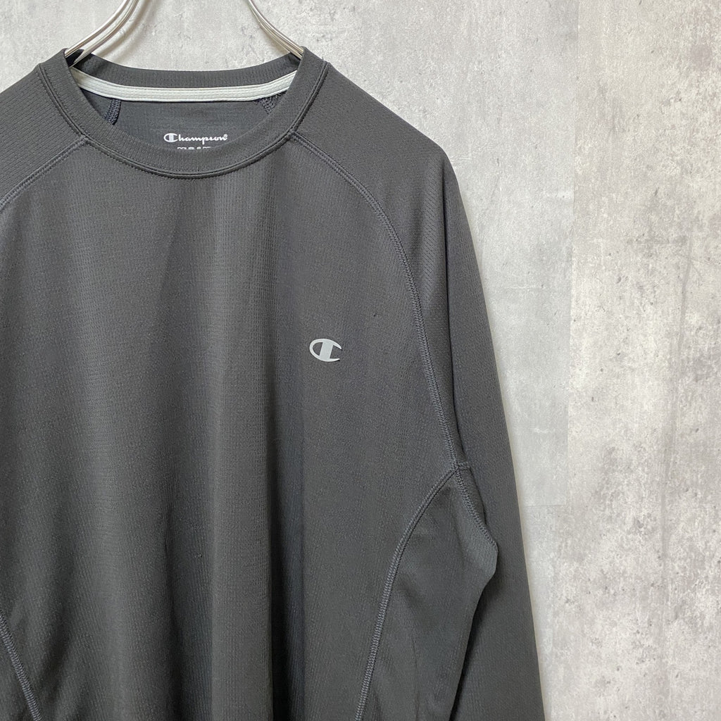 Champion チャンピオン　長袖Tシャツ　ワンポイント　黒　ブラック　ビッグシルエット　オーバーサイズ　XLサイズ　古着