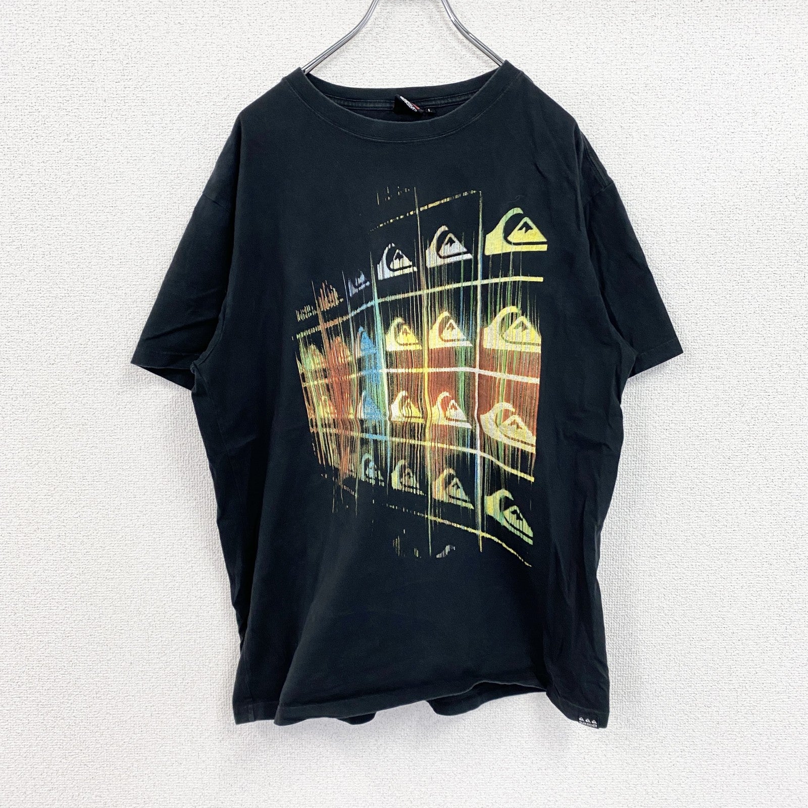 QUIKSILVER　半袖プリントTシャツ　黒　ブラック　Lサイズ　古着