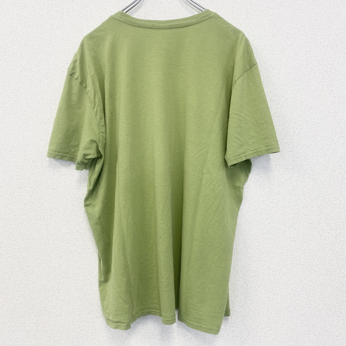 半袖アニマルプリントTシャツ　カモノハシ　黄緑　ライトグリーン　クルーネック　レトロデザイン　古着