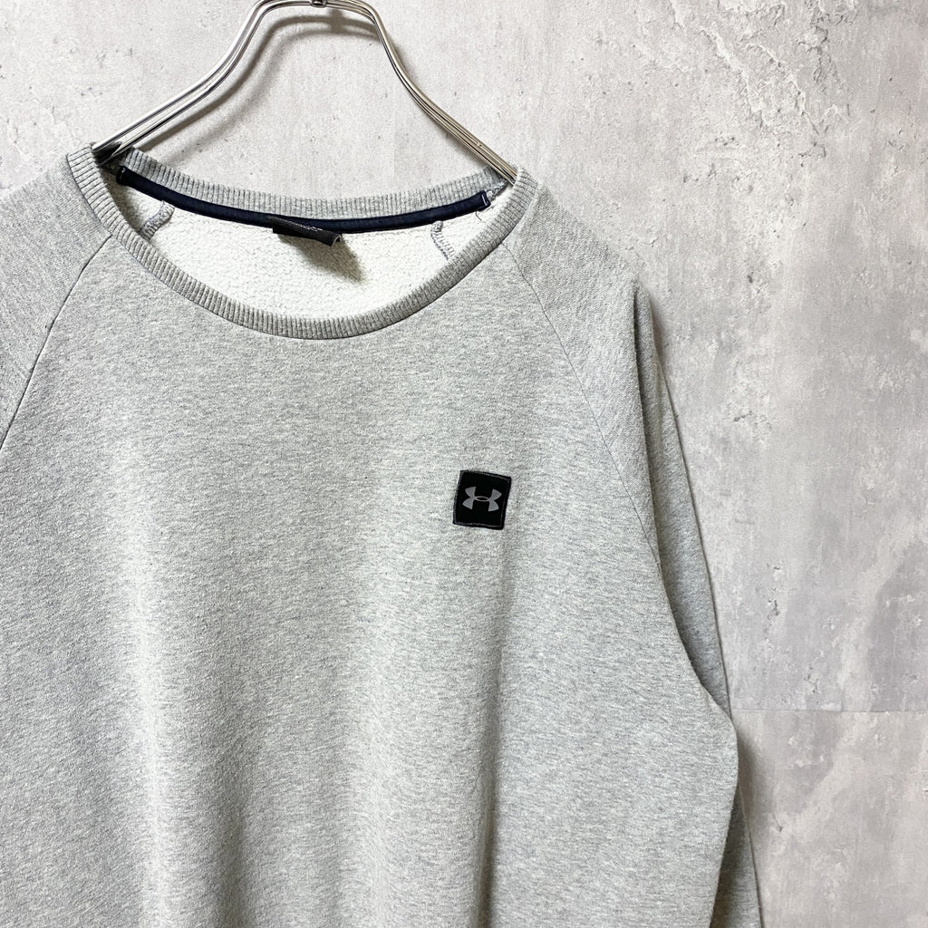 UNDER ARMOUR アンダーアーマー　長袖スウェット　トレーナー　グレー　灰色　ビックシルエット　XLサイズ　古着