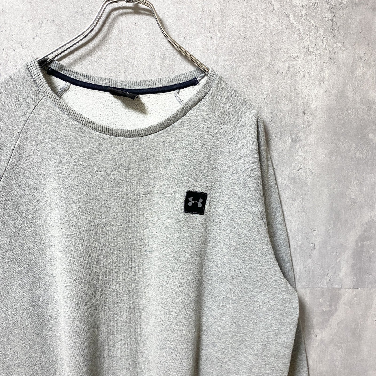 UNDER ARMOUR アンダーアーマー　長袖スウェット　トレーナー　グレー　灰色　ビックシルエット　XLサイズ　古着