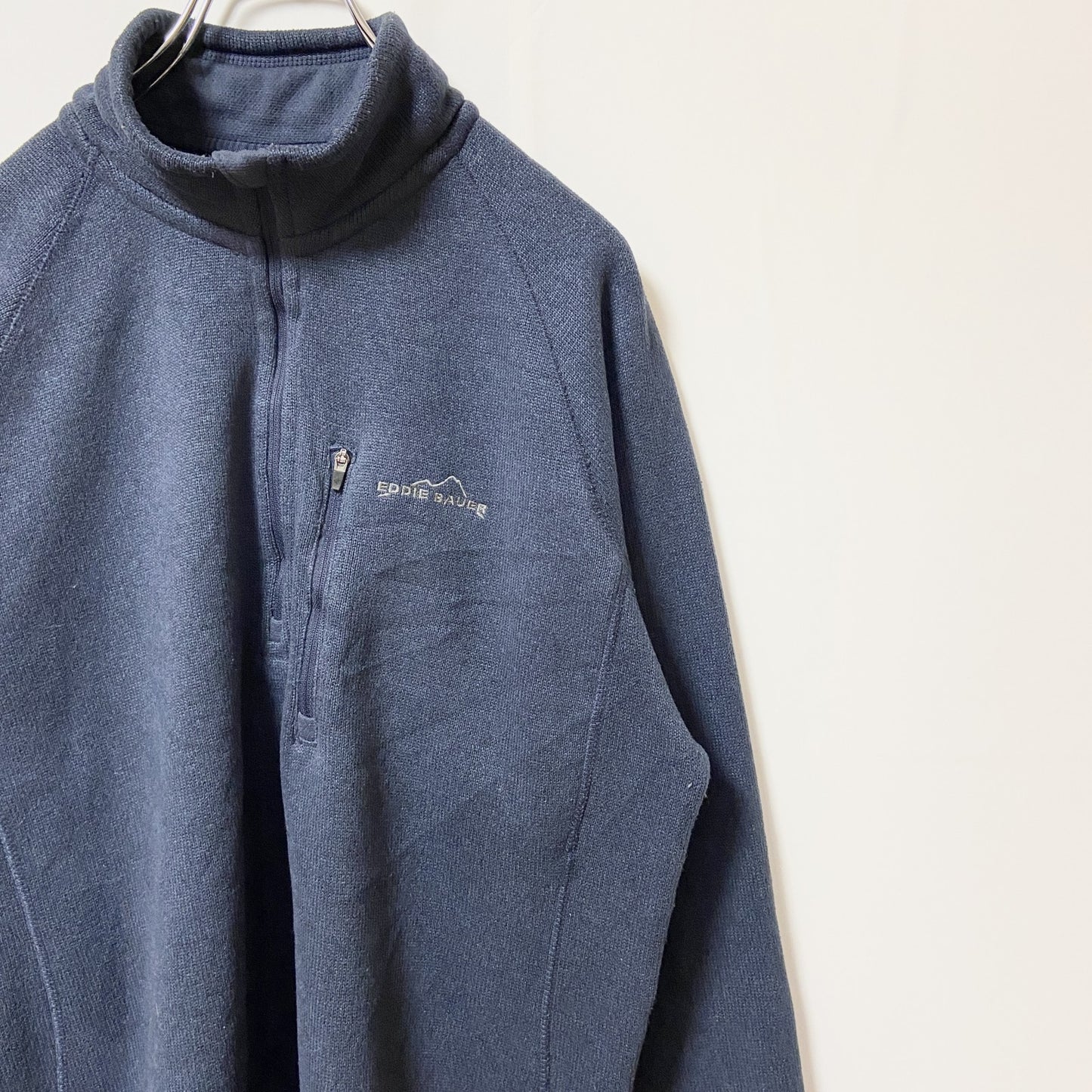 古着 used　EDDIEBAUER　エディバウアー　長袖ワンポイント刺繍フリース　ブルゾン　ネイビー　秋冬服　Lサイズ