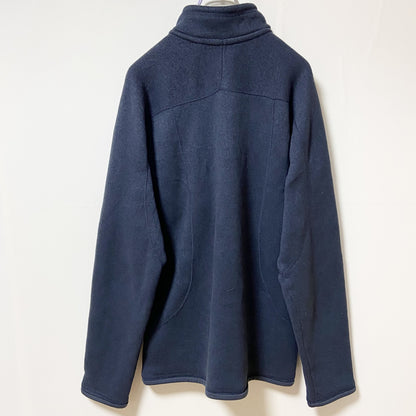 古着 used　EDDIEBAUER　エディバウアー　長袖ワンポイント刺繍フリース　ブルゾン　ネイビー　秋冬服　Lサイズ