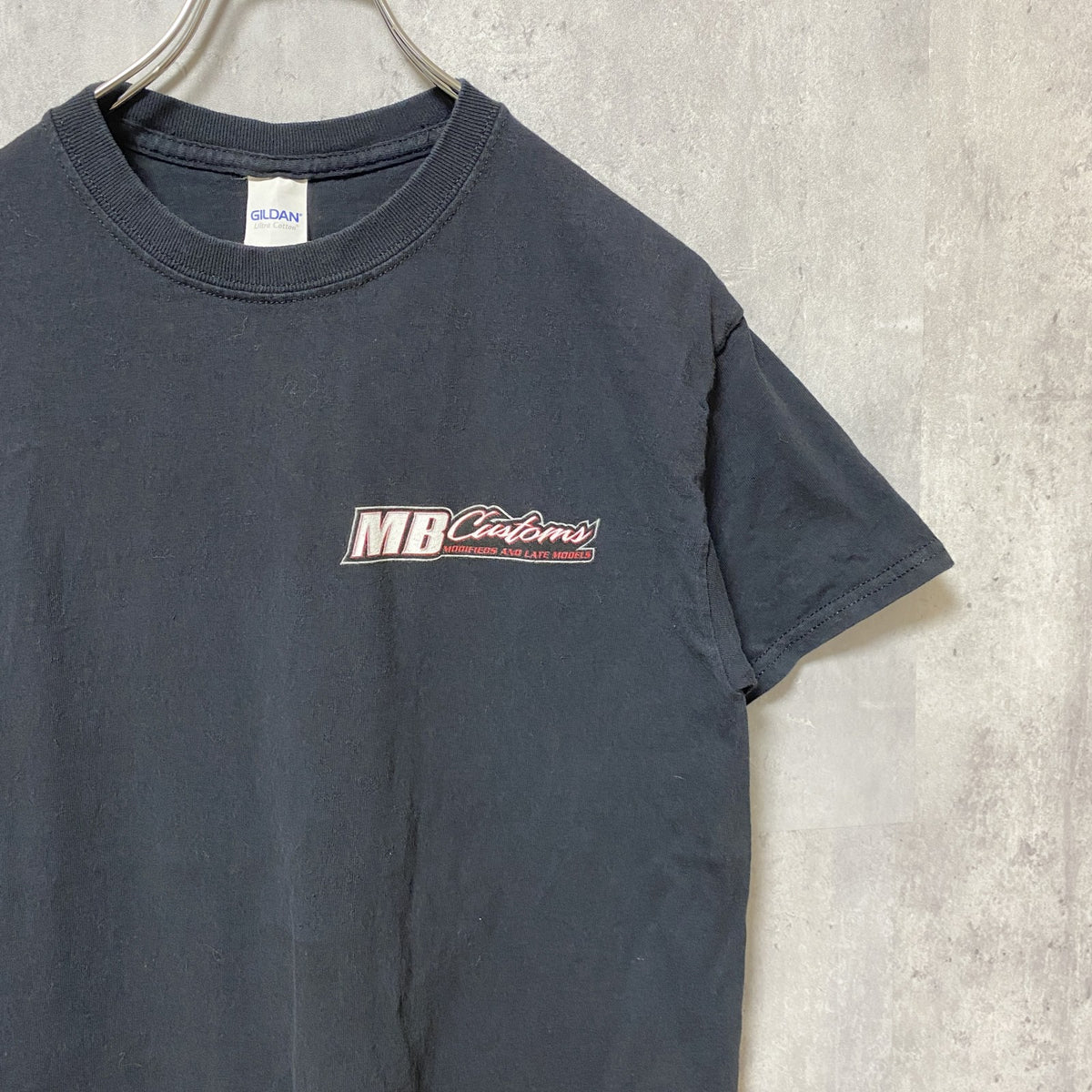 GILDAN　ギルダン　半袖プリントTシャツ　企業ロゴ　レーシングカー　両面プリント　クルーネック　黒　ブラック　Sサイズ　古着