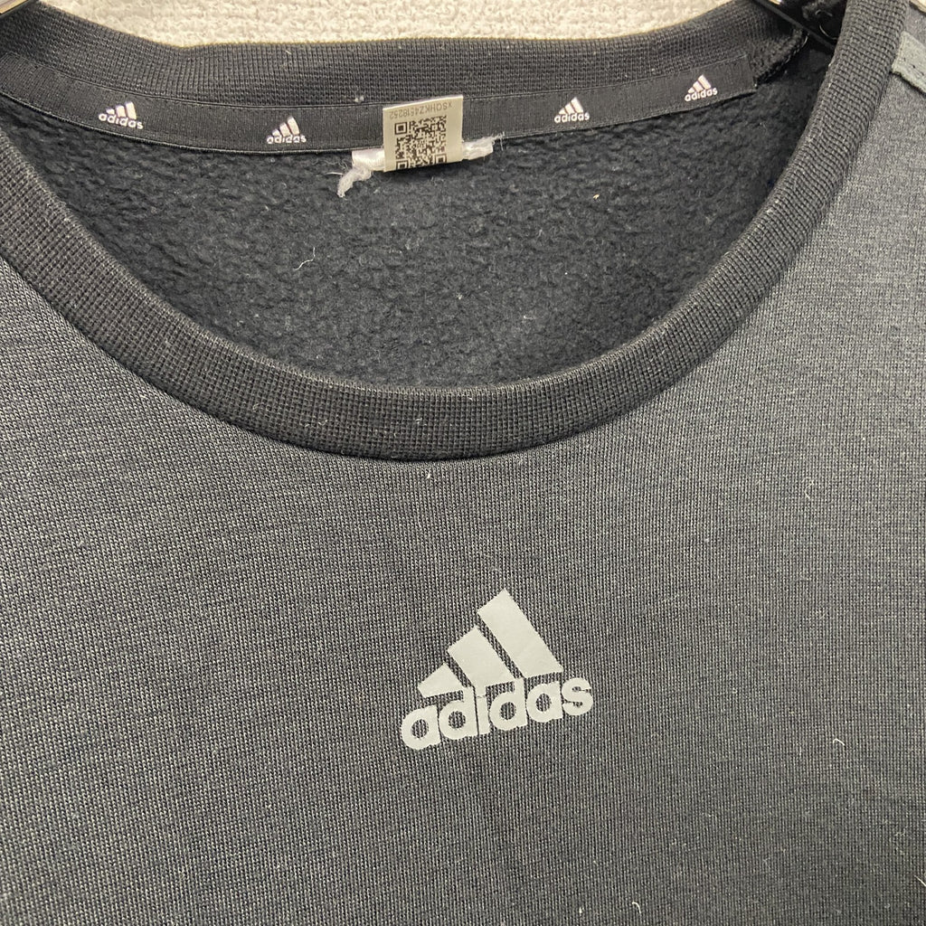 adidas　アディダス　スウェット/トレーナー　パフォーマンスロゴ　ワンポイント　スリーストライプス　黒　ブラック　古着