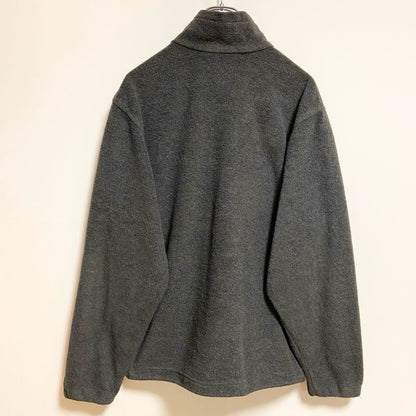 古着 used　Columbia　コロンビア　長袖ワンポイント刺繡フリースジャケット　ブルゾン　グレー　秋冬服　Mサイズ