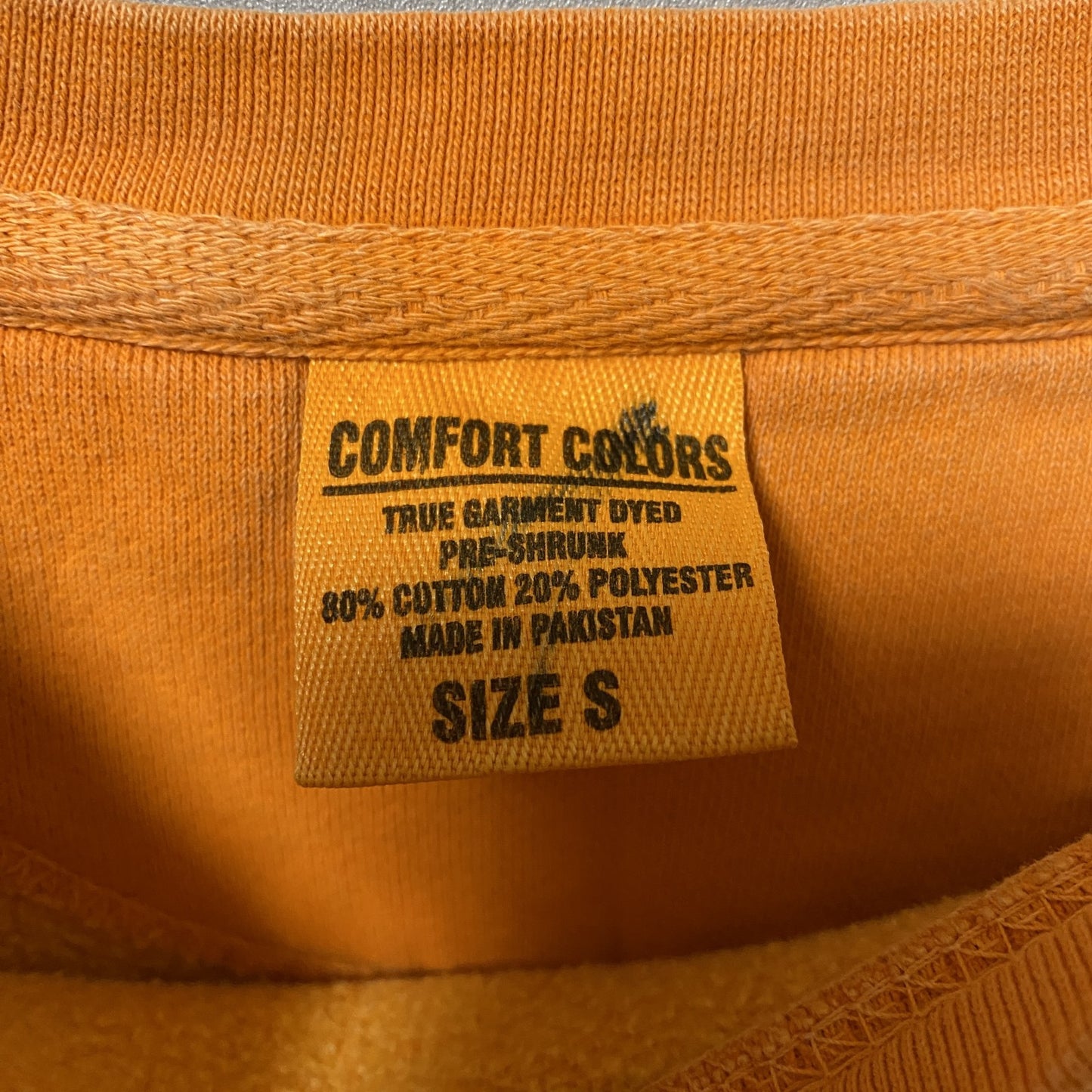 古着 used　COMFORT COLORS　長袖ロゴプリントスウェット　トレーナー　クルーネック　オレンジ　Sサイズ