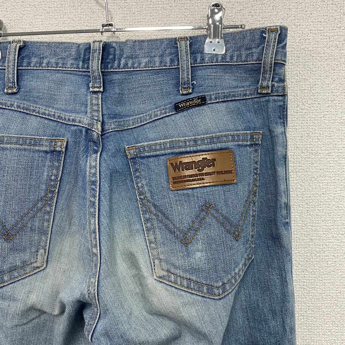 Wrangler　ラングラー　デニムパンツ/ジーンズ　ジップフライ　縦落ち　フェード　インディゴ　29サイズ　古着