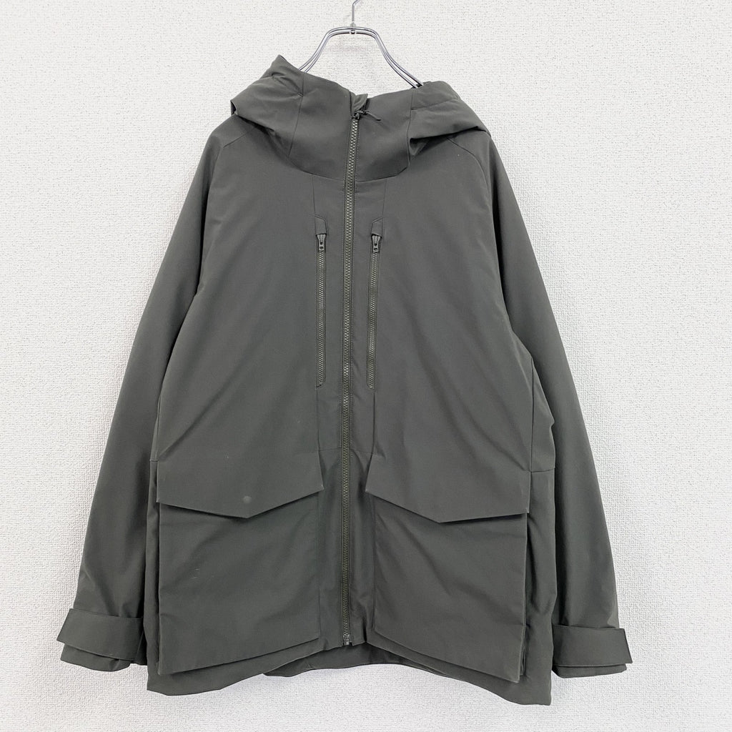 UNIQLO　ユニクロ　ハイブリッドダウンパーカ 3Dカット　ダウン90%　カーキ　Lサイズ　古着