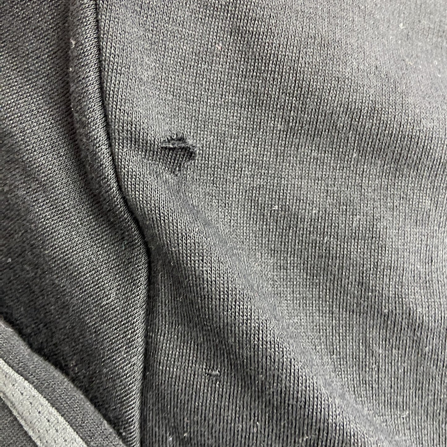 adidas　アディダス　スウェット/トレーナー　パフォーマンスロゴ　黒　ブラック