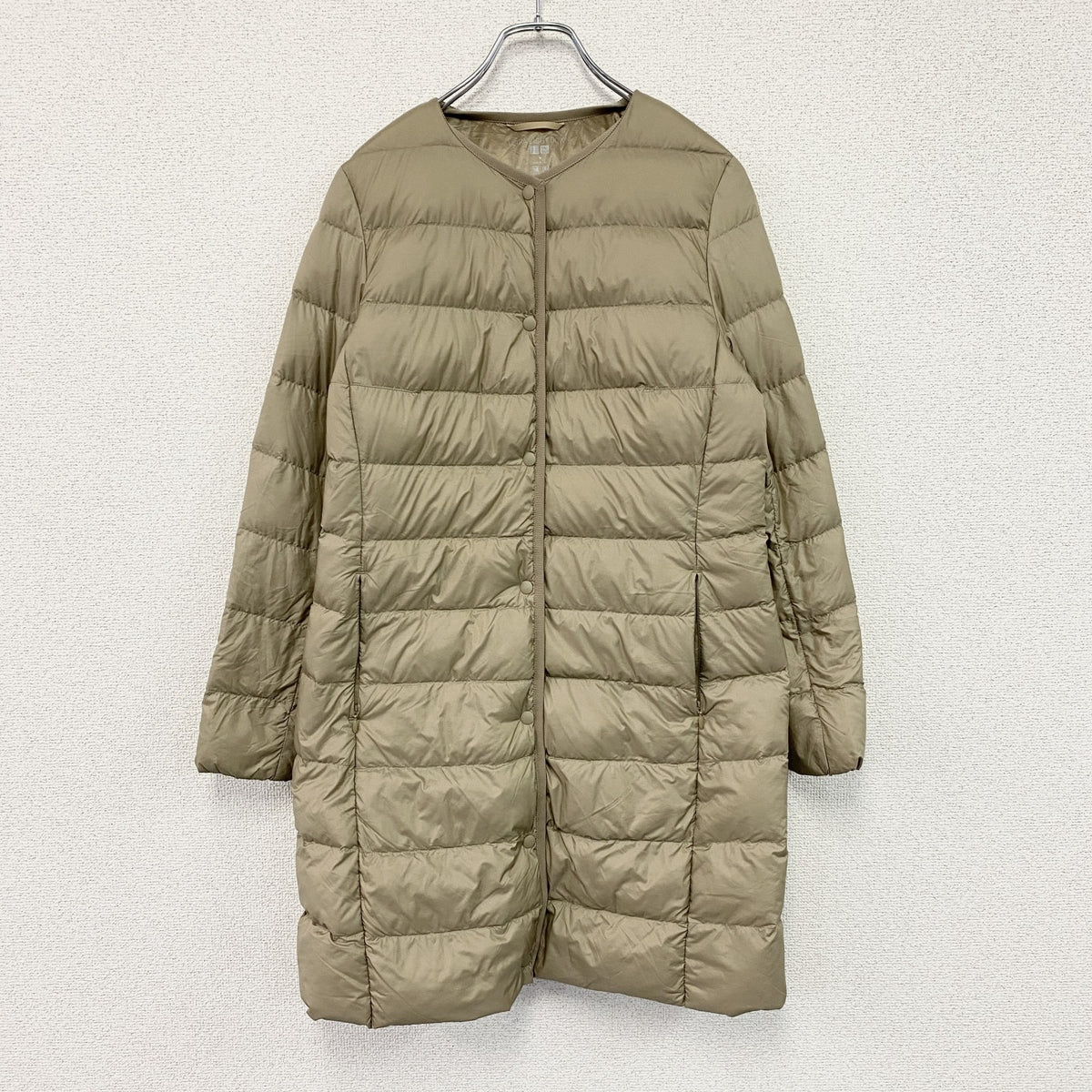 UNIQLO　ユニクロ　ウルトラライトダウンコンパクトコート　ダウン90%　ベージュ　Mサイズ　古着