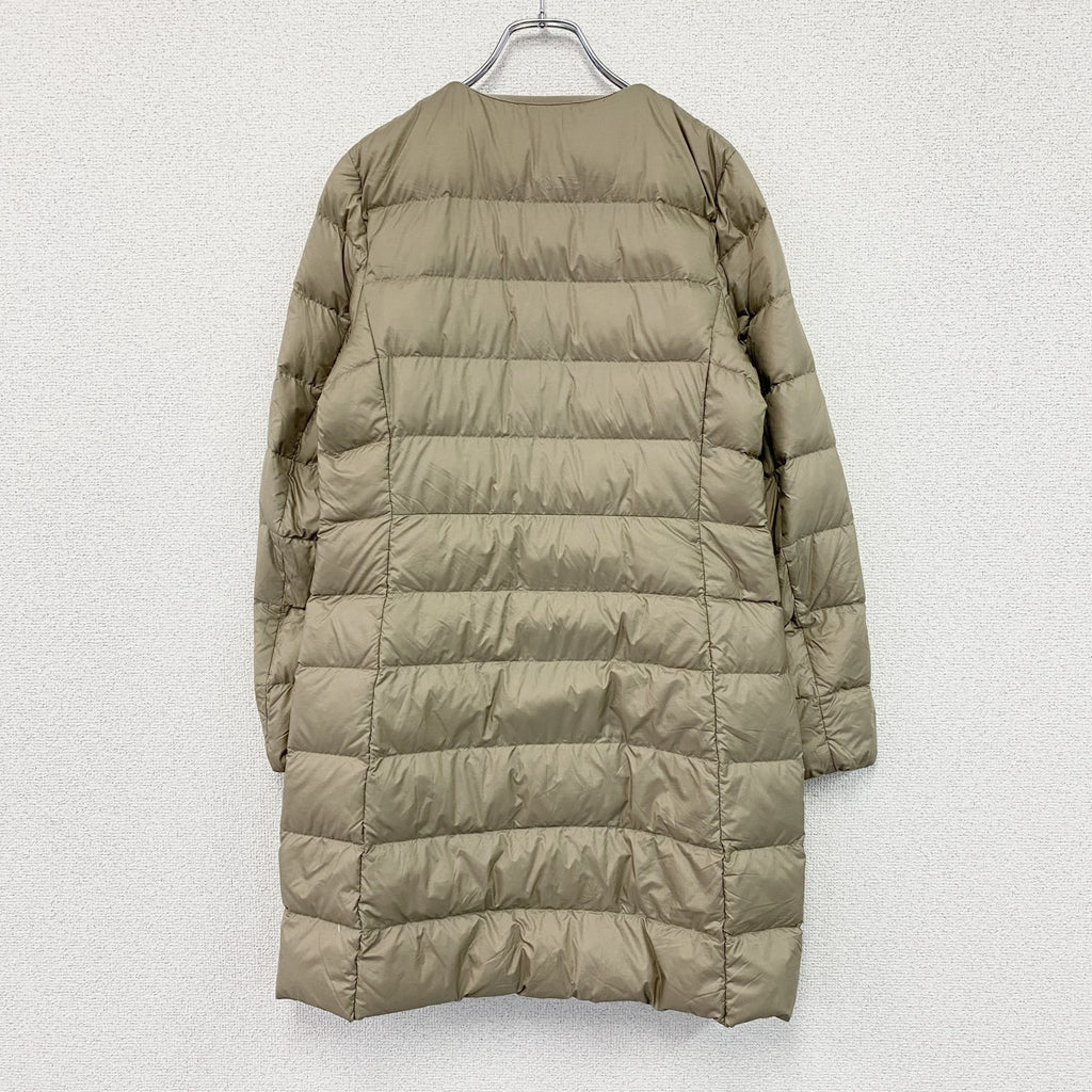 UNIQLO　ユニクロ　ウルトラライトダウンコンパクトコート　ダウン90%　ベージュ　Mサイズ　古着