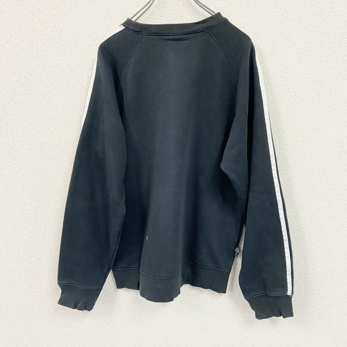 00s　adidas　アディダス　スウェット/トレーナー　フロントロゴ　黒　ブラック　Lサイズ スウェットトップス メンズ コットン 古着