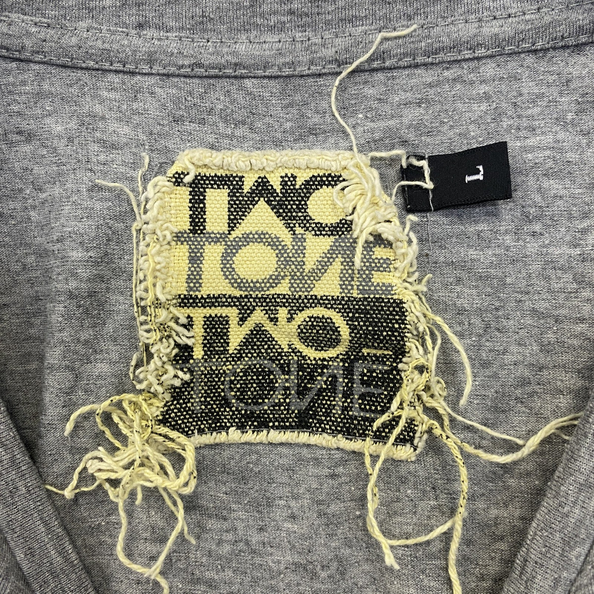TWO　TONE　半袖プリントTシャツ　ドクロ　スカル　ビッグプリント　レトロデザイン　グレー　灰色　Lサイズ　古着