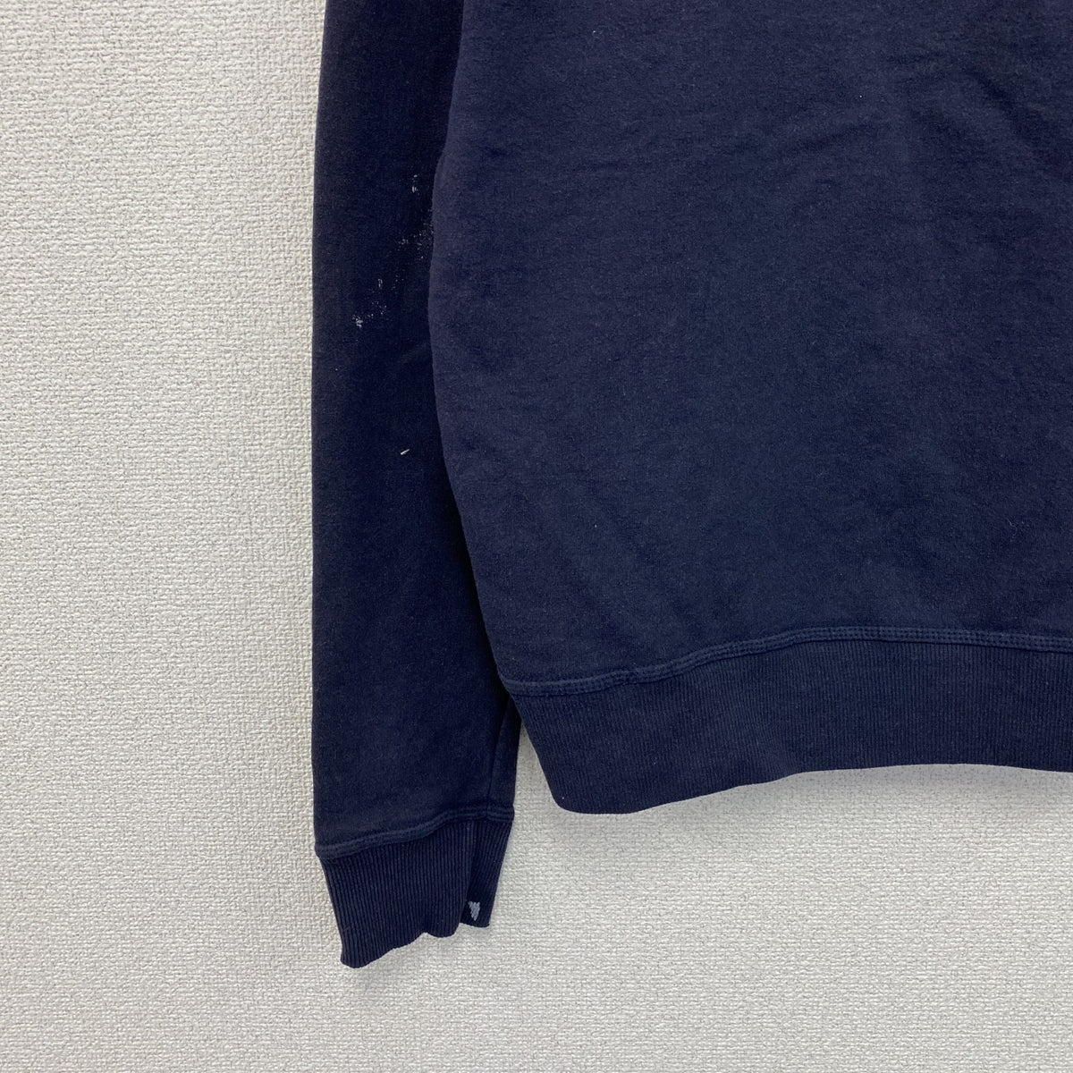 Champion　チャンピオン　スウェット/トレーナー　刺繍ロゴ　ワンポイント　現行　紺　ネイビー　Lサイズ　古着